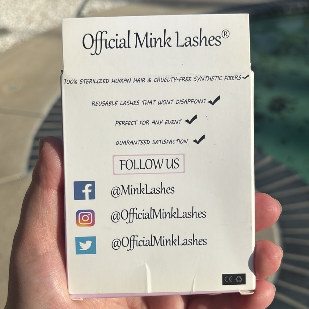 Official Mink Lashes Style Wifey 3 Pack - Picture 2 of 3